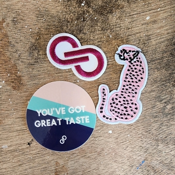 Poshmark Mini Bundle - Picture 1 of 1